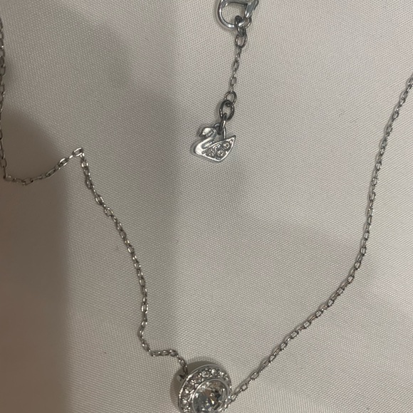 Swarovski necklace - Picture 2 of 2
